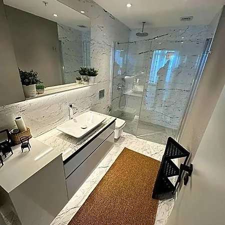 Enjoy Luxury Family Lejlighed